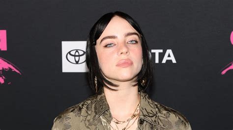 billie eilish leaked boobs|Billie Eilish Drops Her Robe And Leaves Nothing To The。